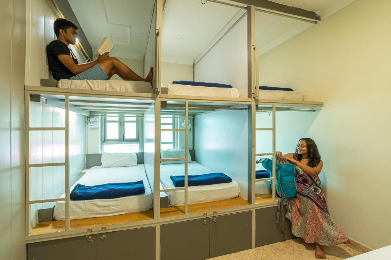 Hostel Madpackers Rishikesh Laxman Jhula Zewnętrze zdjęcie