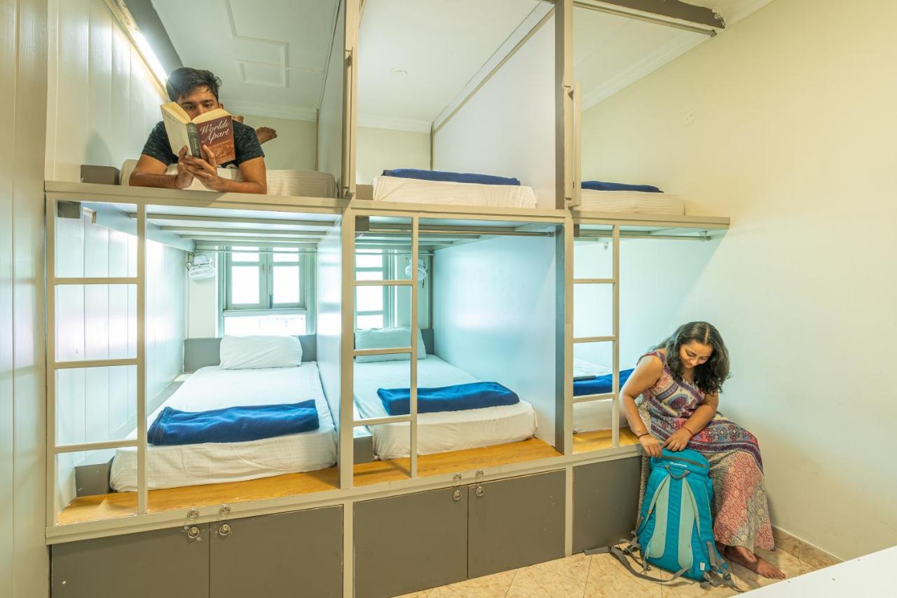 Hostel Madpackers Rishikesh Laxman Jhula Zewnętrze zdjęcie
