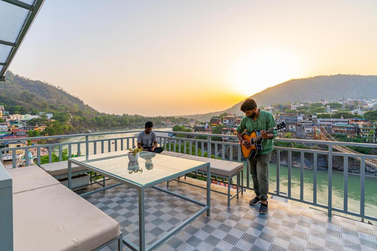 Hostel Madpackers Rishikesh Og Zewnętrze zdjęcie