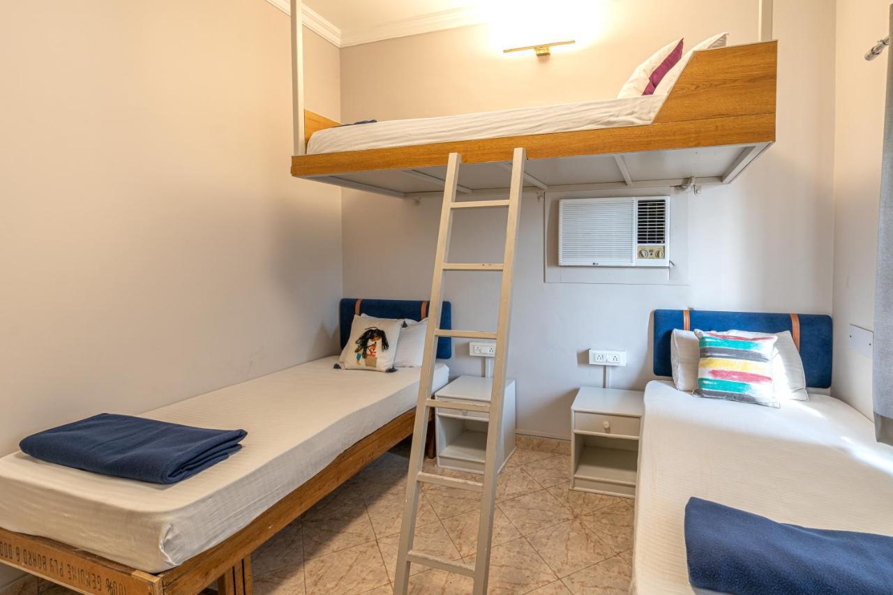 Hostel Madpackers Rishikesh Laxman Jhula Zewnętrze zdjęcie
