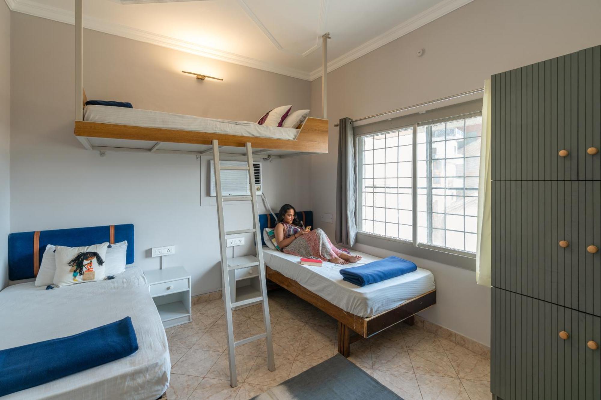 Hostel Madpackers Rishikesh Laxman Jhula Zewnętrze zdjęcie