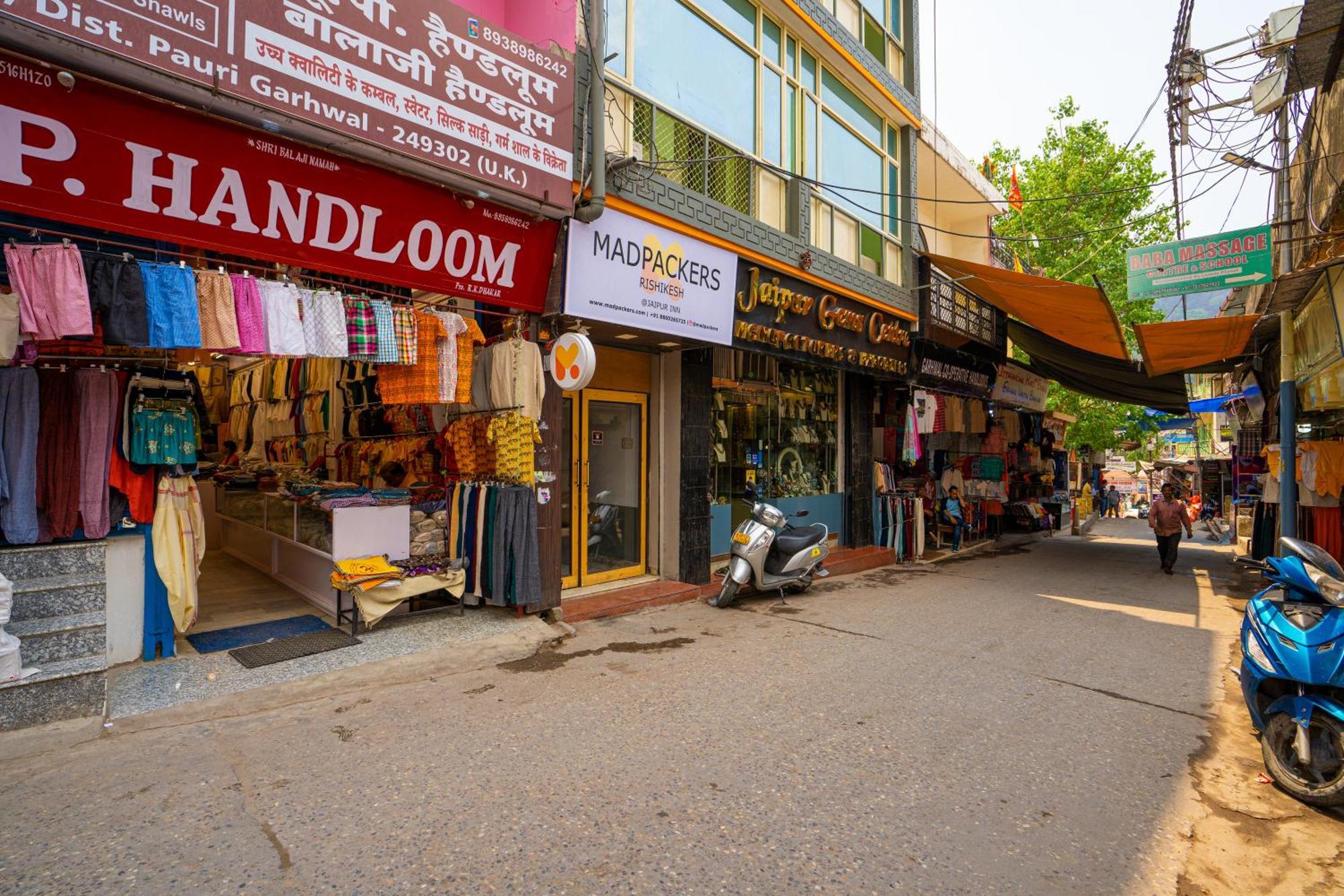 Hostel Madpackers Rishikesh Og Zewnętrze zdjęcie